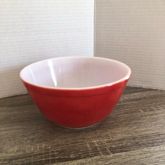 Vtg PYREX 402 Primary Red 1.5 Quart - Picture 9 of 12